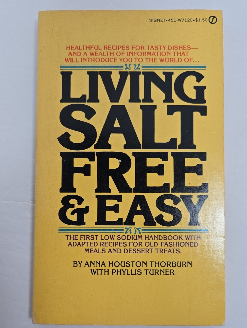 Living Salt Free & Easy Cookbook 1975 Papetback